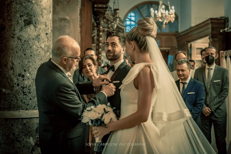 Koumbara & Koumbaro: Greek Wedding Sponsor Roles Explained