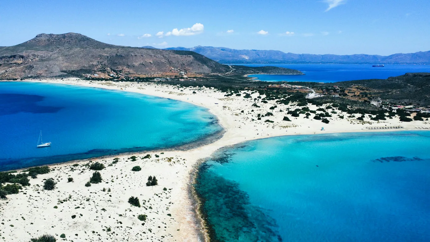 elafonissi beach crete greece