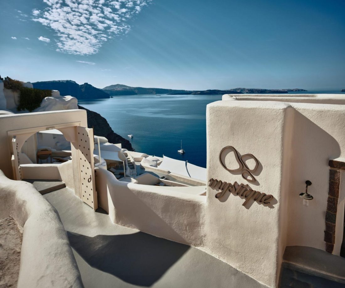 small destination wedding in santorini