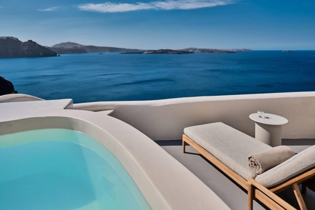 small destination wedding in santorini