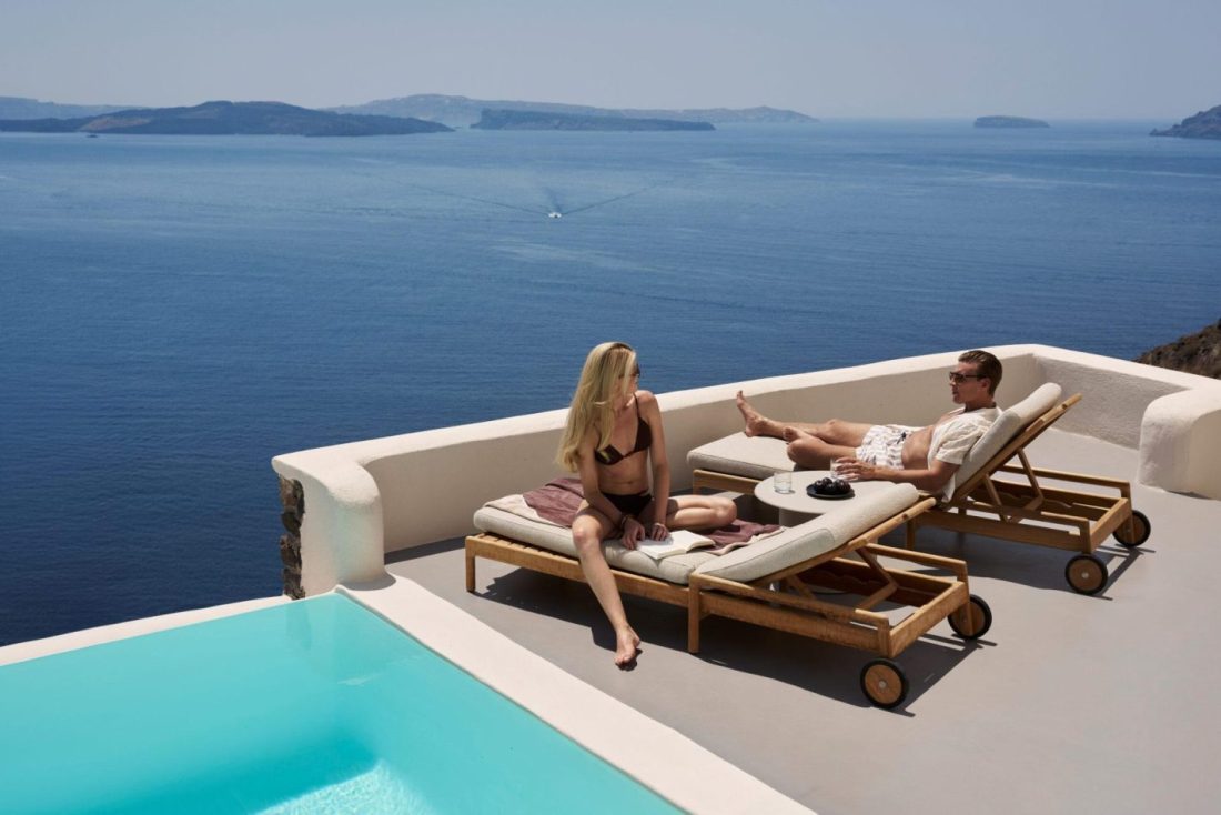 small destination wedding in santorini