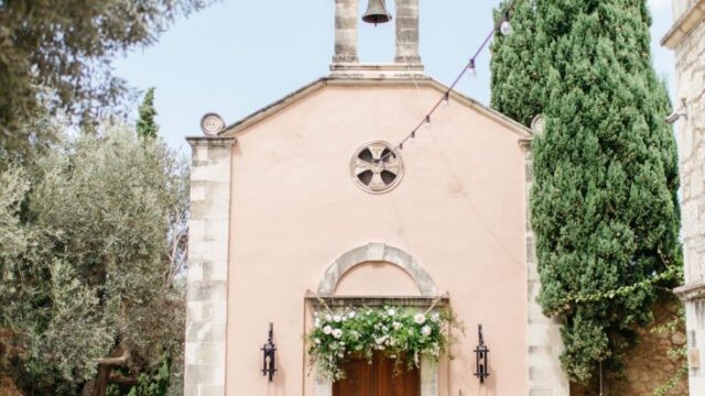 destination wedding venue in crete