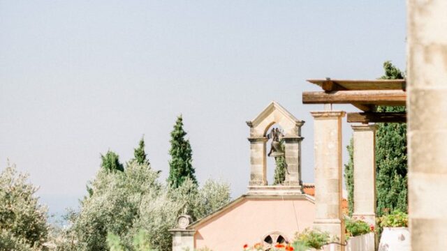 destination wedding venue in crete