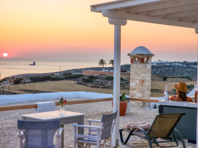 destination wedding in Paros