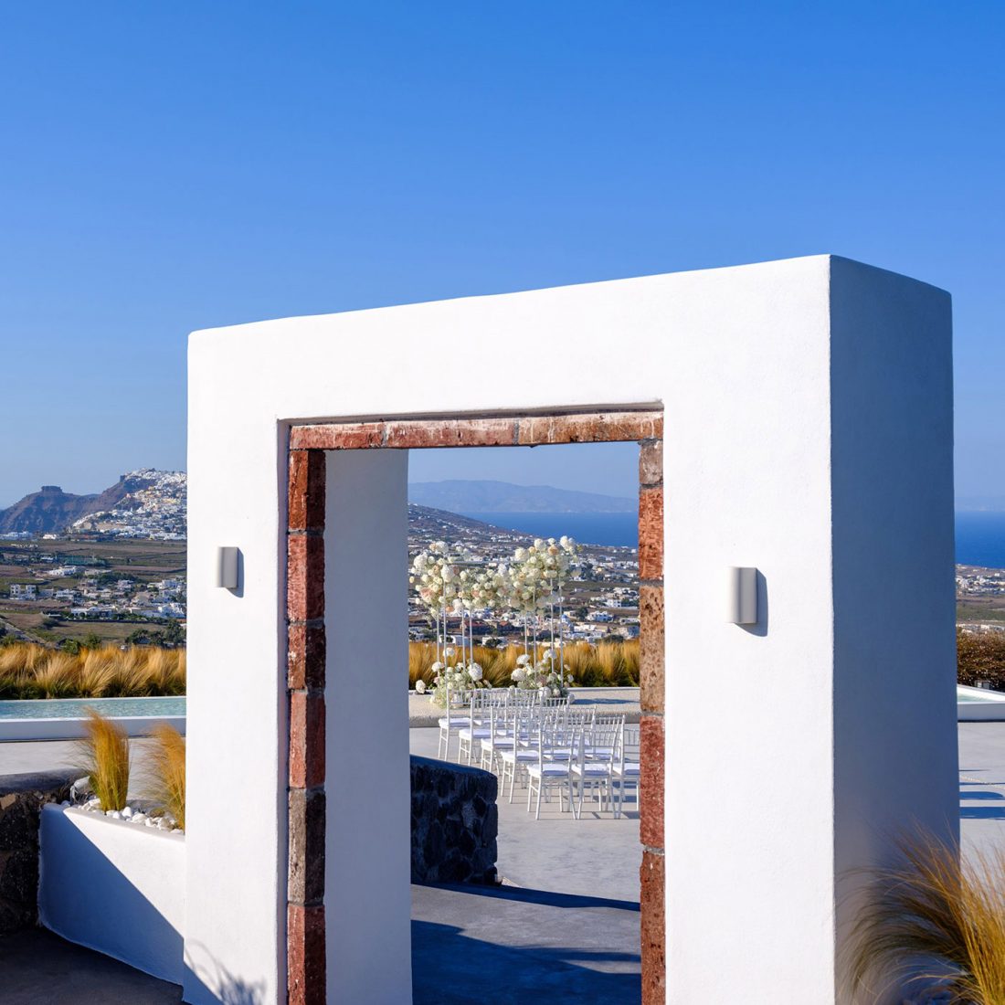 destination wedding in santorini