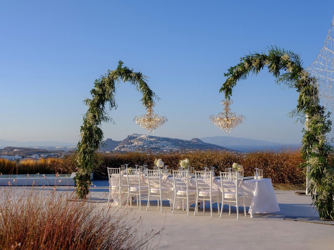 destination wedding in santorini