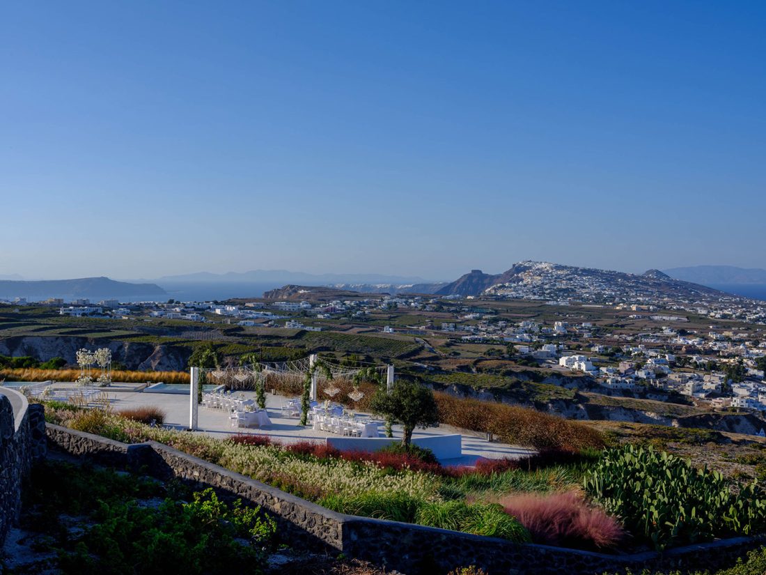destination wedding in santorini