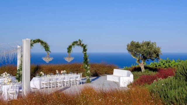 destination wedding in santorini