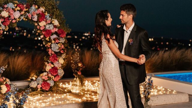 destination wedding in santorini