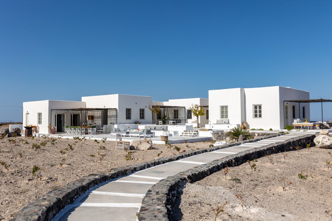 intimate wedding in greece