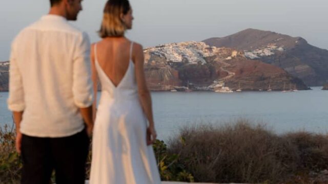 intimate wedding in greece