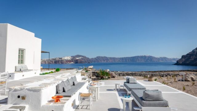 intimate wedding in greece