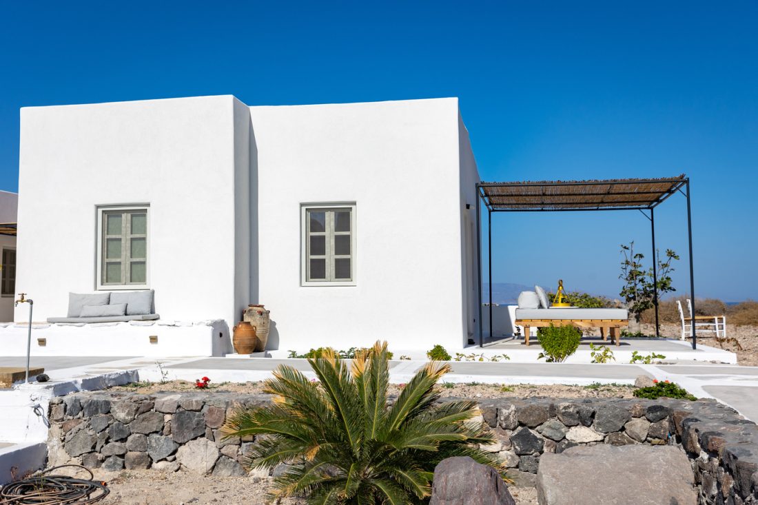 intimate wedding in greece