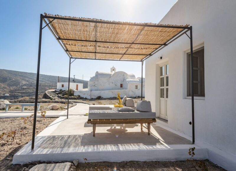 intimate wedding in greece