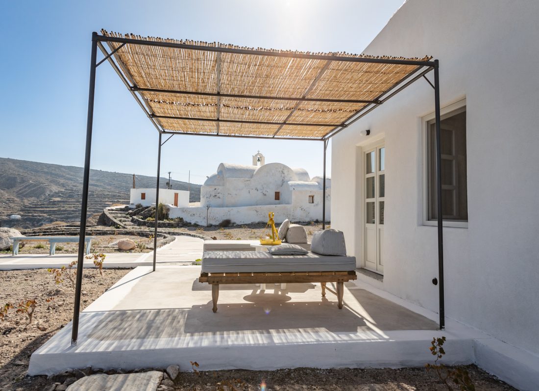 intimate wedding in greece