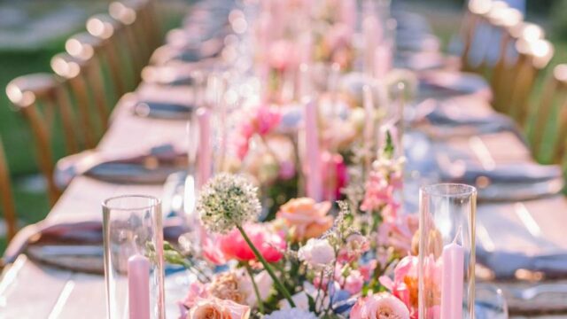 flower decorated wedding table