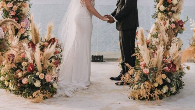 wedding in santorini
