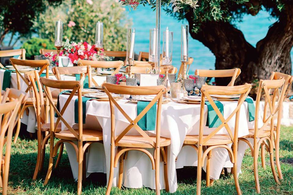 greece wedding tables
