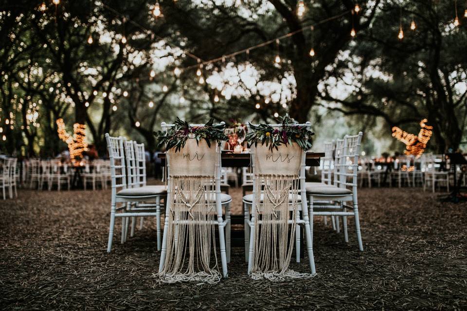 wedding in greece table setting