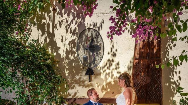 a man proposing to a woman in greece