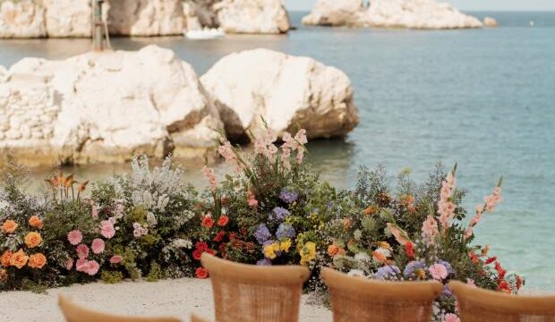 Tie the Knot in Santorini Wedding Planner Greece01