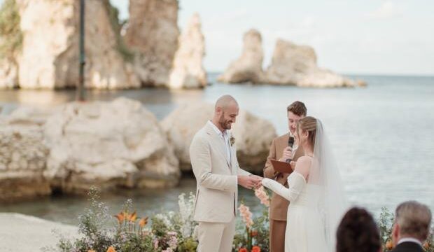 Tie the Knot in Santorini Wedding Planner Greece02