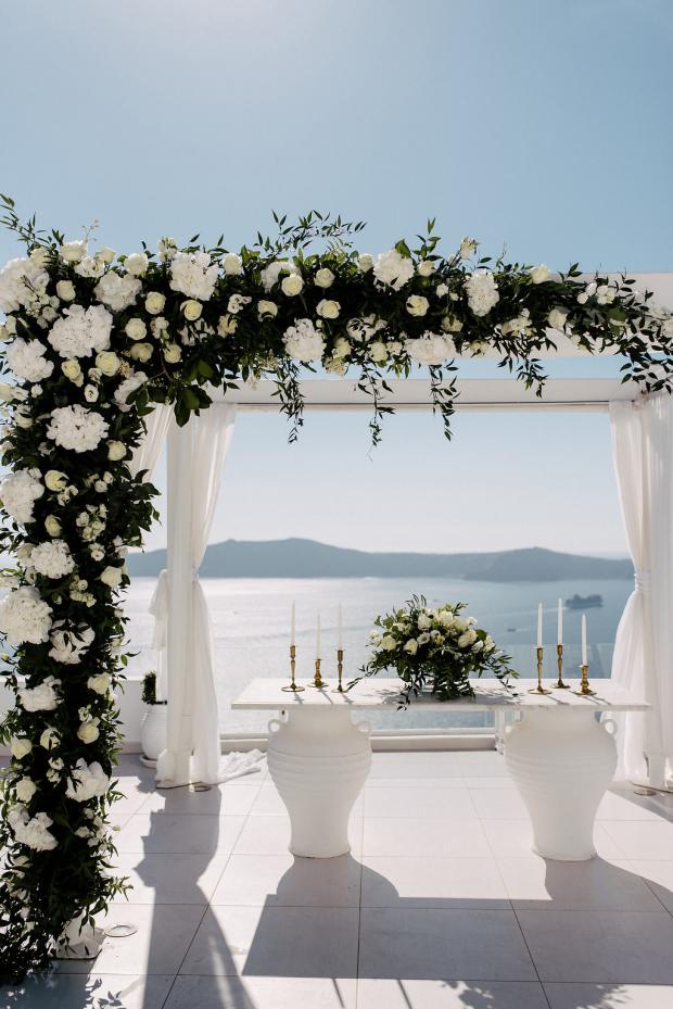 Tie the Knot in Santorini Wedding Planner Greece20