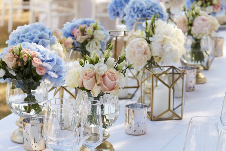 wedding table decoration at a greek wedding
