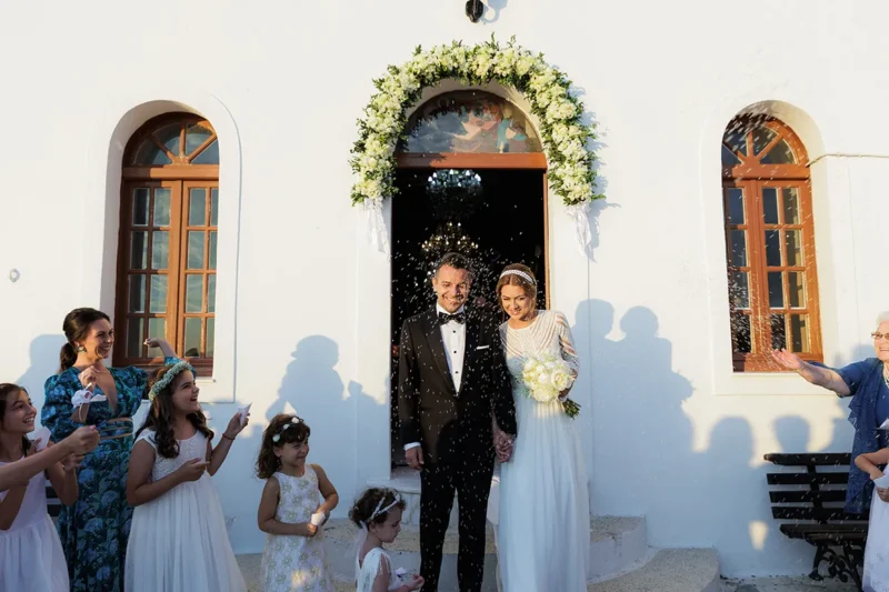 mykonos elopement photographer