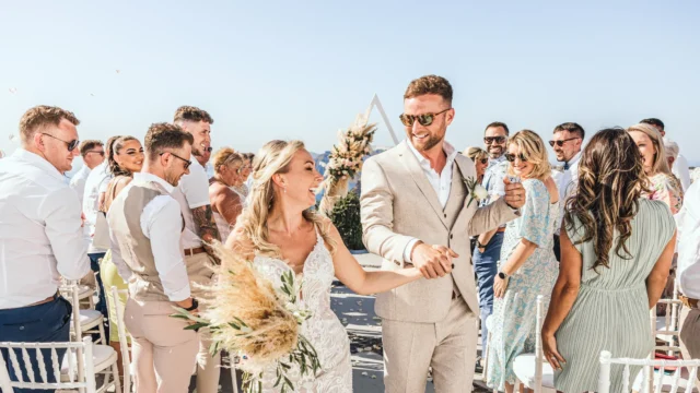 santorini candid wedding