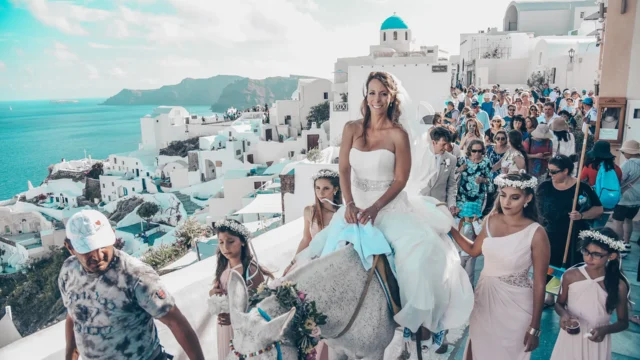greece candid wedding photography