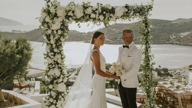 greece destination wedding photographer