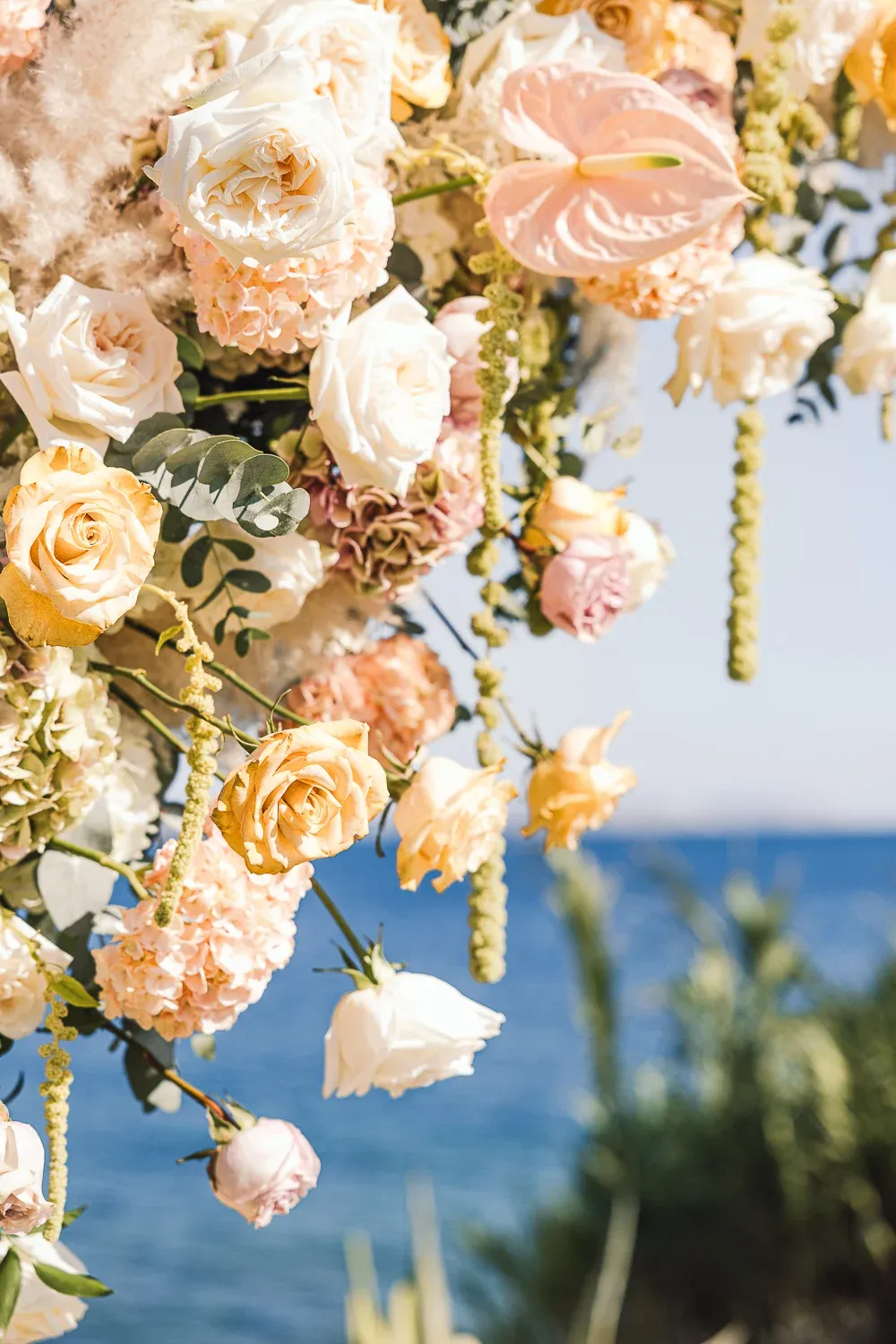 santorini candid wedding