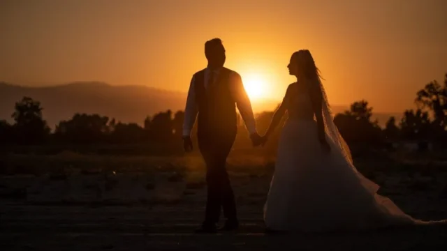 english speaking wedding photographer
