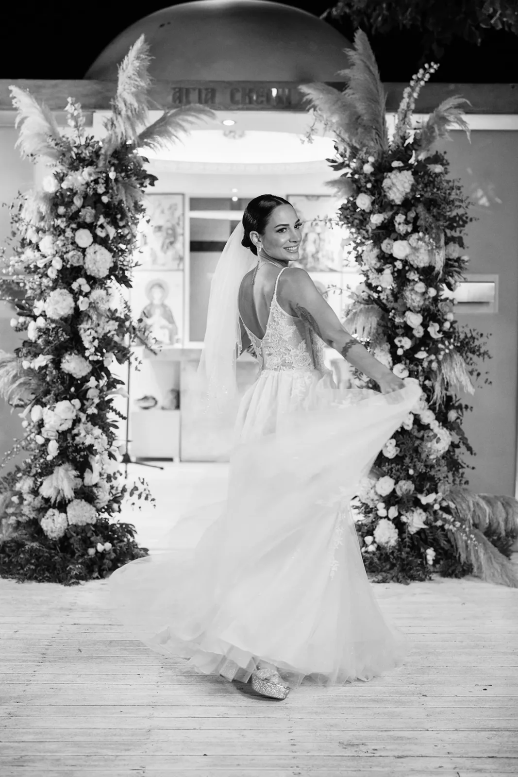 greece candid wedding photography