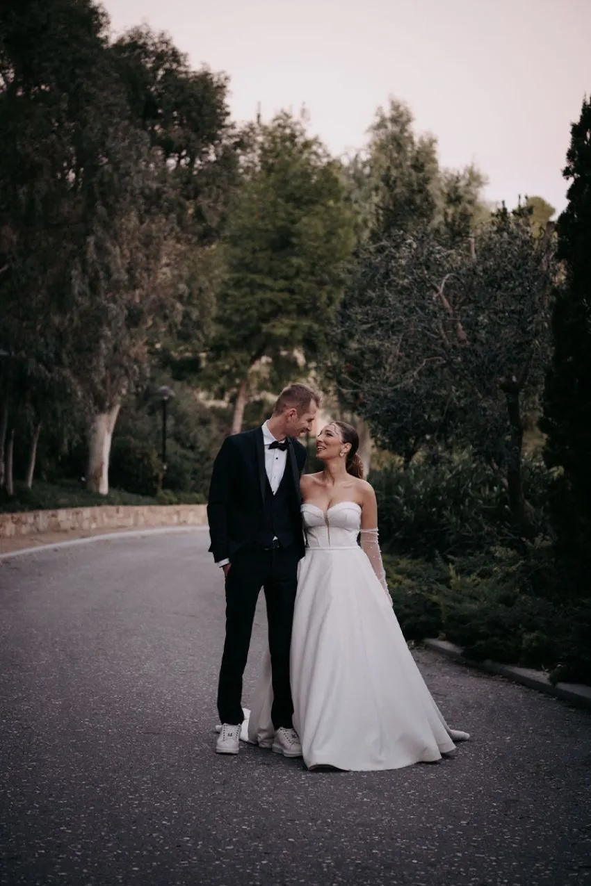 greece destination wedding photographer