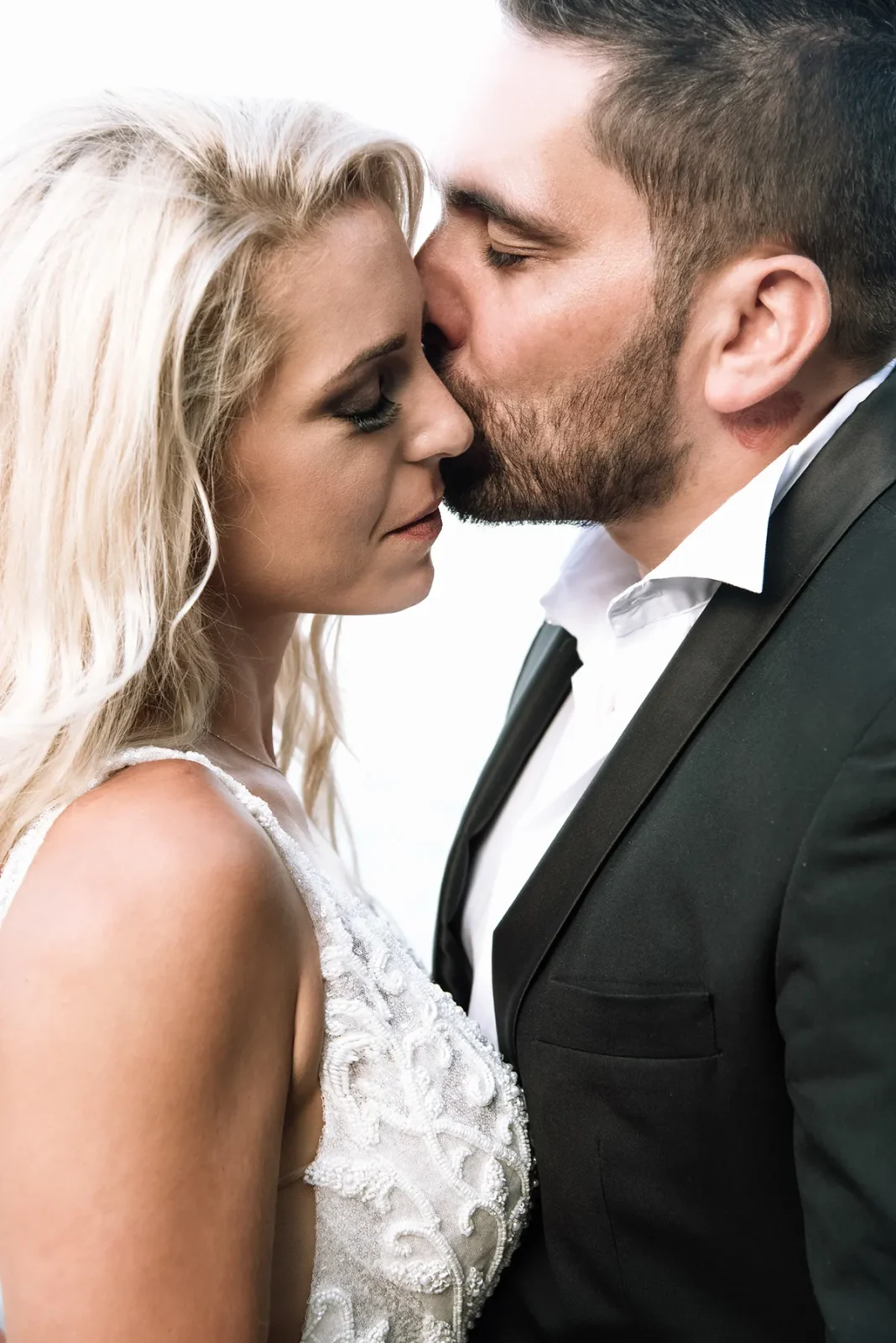 greece candid wedding photography