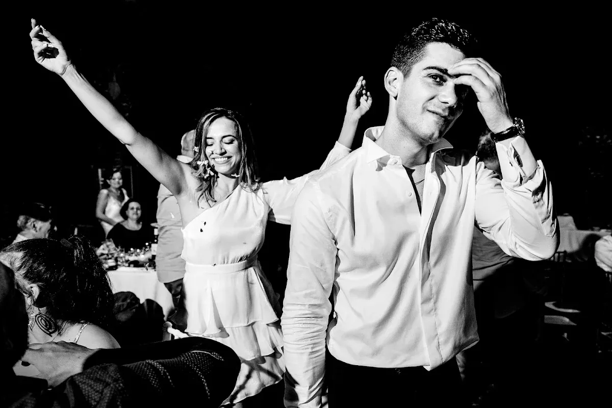 documentary wedding photographer greece