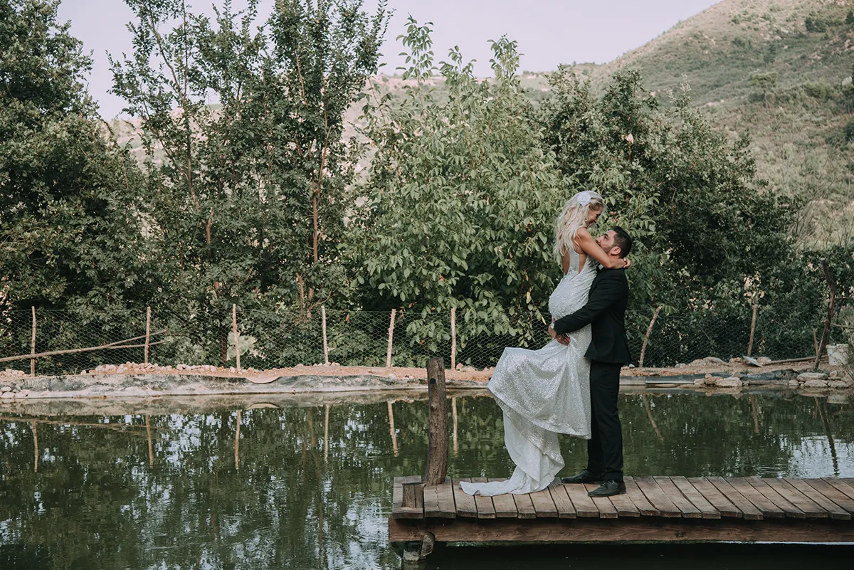 greece candid wedding photography