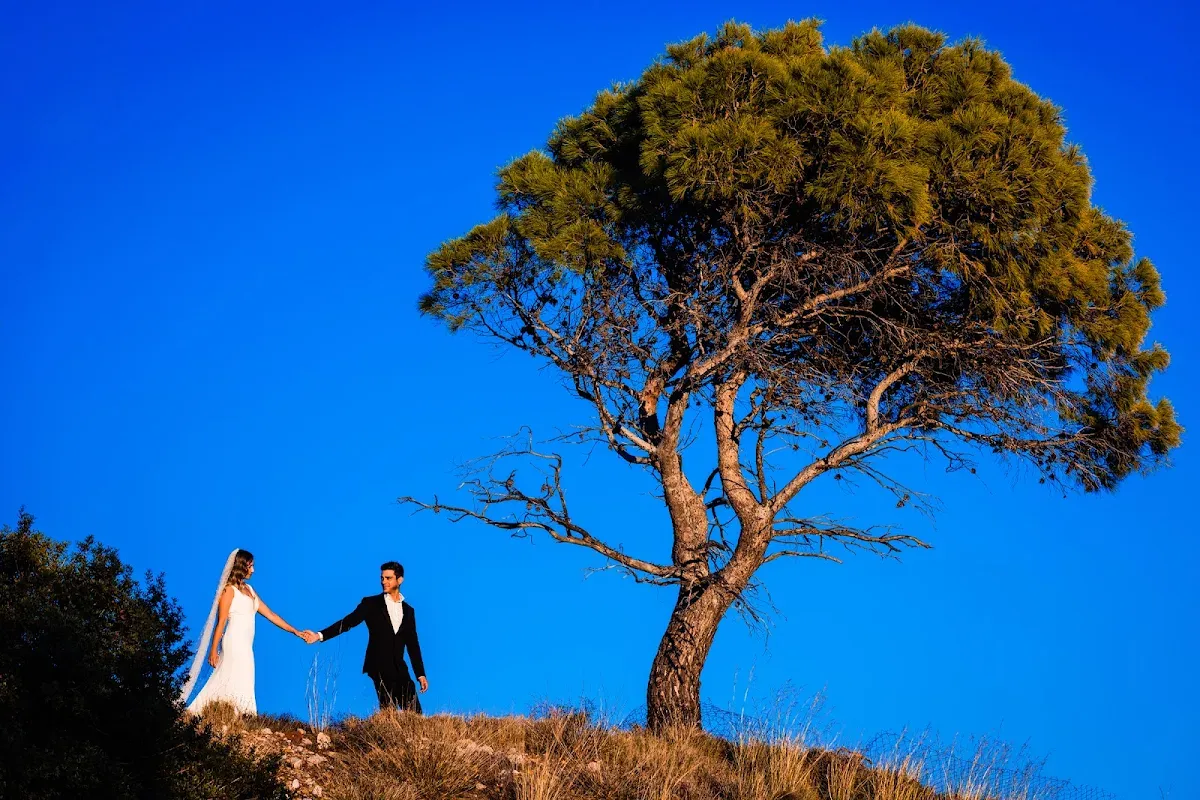 documentary wedding photographer greece