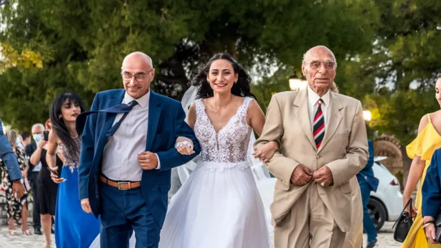 english speaking wedding photographer greece