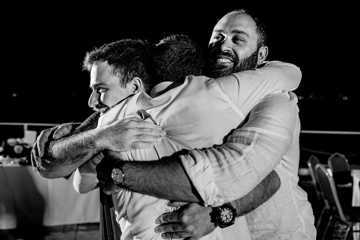 documentary wedding photographer greece