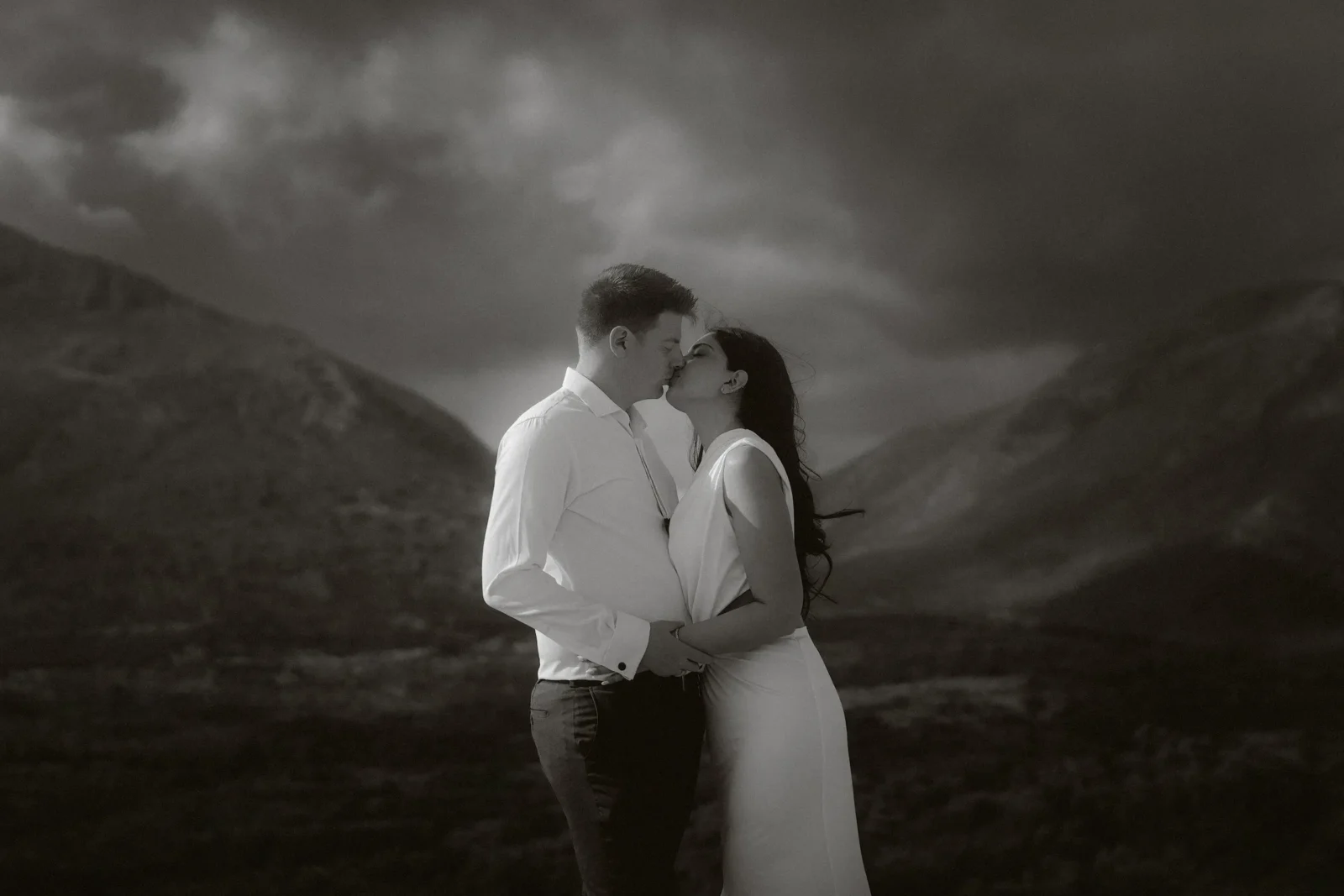 english speaking wedding photographer greece