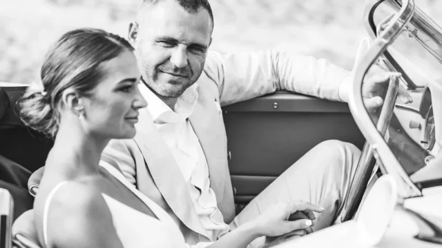 santorini candid wedding