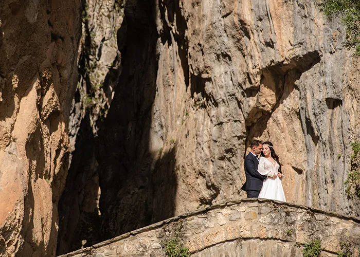 greece destination wedding photographer