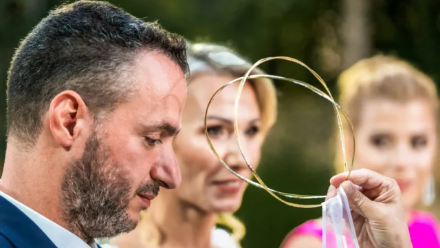 english speaking wedding photographer greece