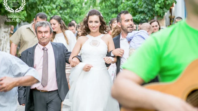 greece documentary wedding photographer
