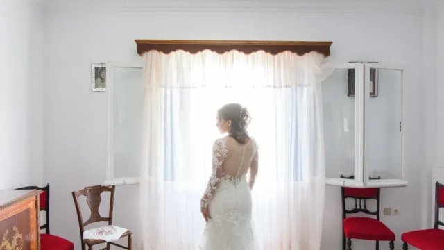 greece documentary wedding photographer