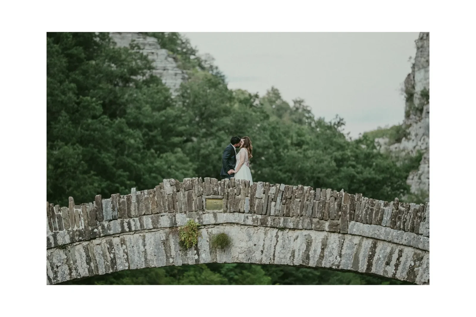 greece destination wedding photographer