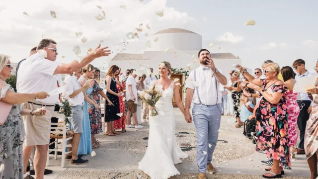 santorini candid wedding
